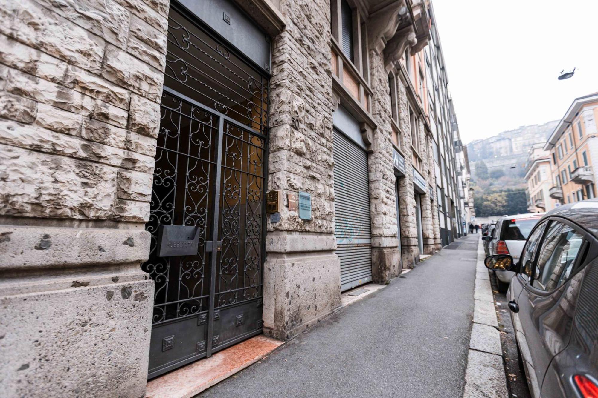 5Min From Citta Alta Chic Bergamo City Apartment Esterno foto